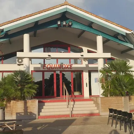 Mobil 45 M2 Tres Luxueux 3 Ch Et 2 Sdb - 4 Etoiles Les Charmettes 499 Proche Fun Zone- *