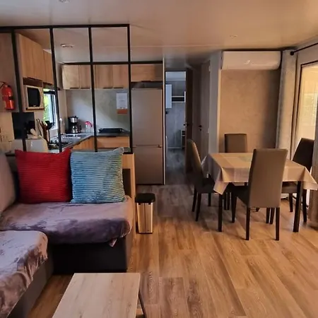 Mobil 45 M2 Très Luxueux 3 Ch Et 2 Sdb - 4 étoiles Les Charmettes 499 Proche Fun Zone-