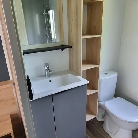 Mobil 45 M2 Très Luxueux 3 Ch Et 2 Sdb - 4 étoiles Les Charmettes 499 Proche Fun Zone- *