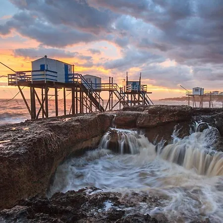 Mobil 45 M2 Très Luxueux 3 Ch Et 2 Sdb - 4 étoiles Les Charmettes 499 Proche Fun Zone- Appartement *