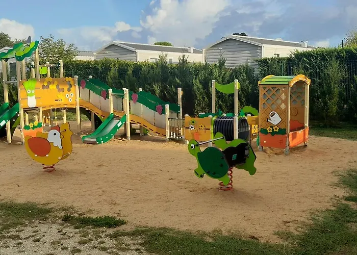 Mobil 45 M2 Tres Luxueux 3 Ch Et 2 Sdb - 4 Etoiles Les Charmettes 499 Proche Fun Zone- דירה